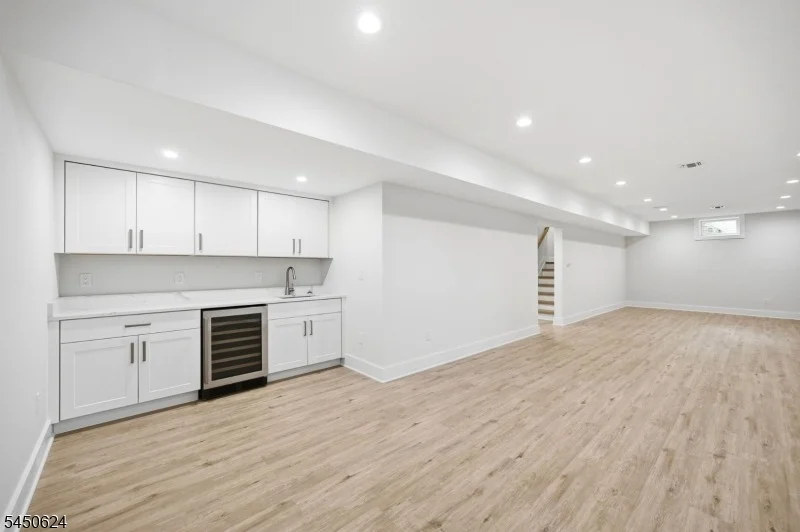 Photo of 46 Snyder Ave