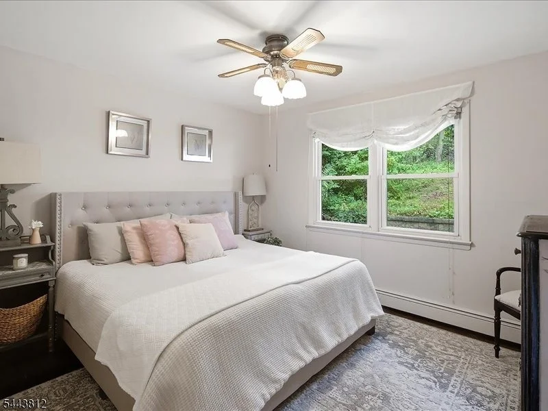 Photo of 76 Long Hill Rd