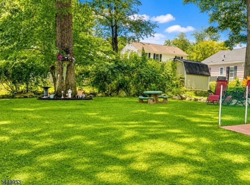 Photo of 501 Diamond Spring Rd