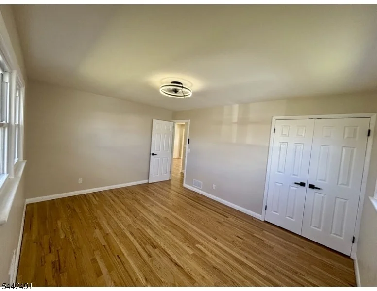 Photo of 9 Joan Pl
