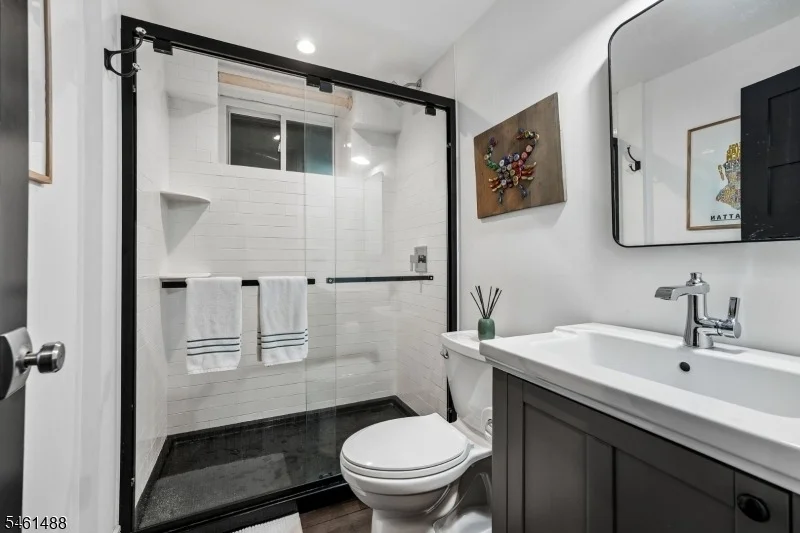 Photo of 1400 Orchard Rd