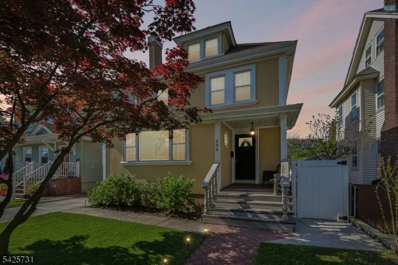 Photo of 296 Montclair Ave