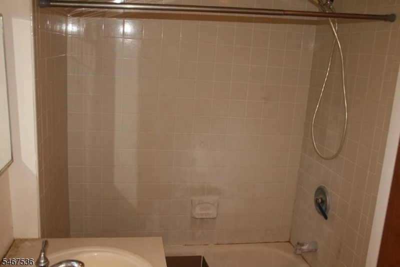 Photo of 9 Robin Hood Rd