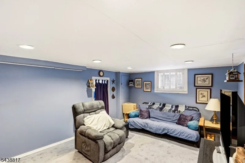 Photo of 332 Riverside Ave