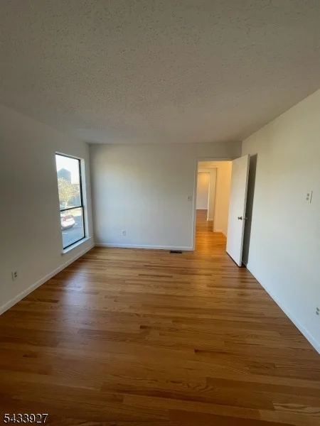 Photo of 73 Linda Ln