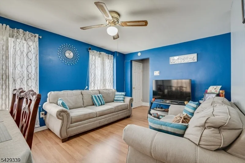 Photo of 31 Romney Rd