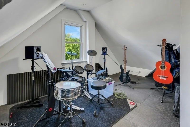 Photo of 18 Gardiner Pl