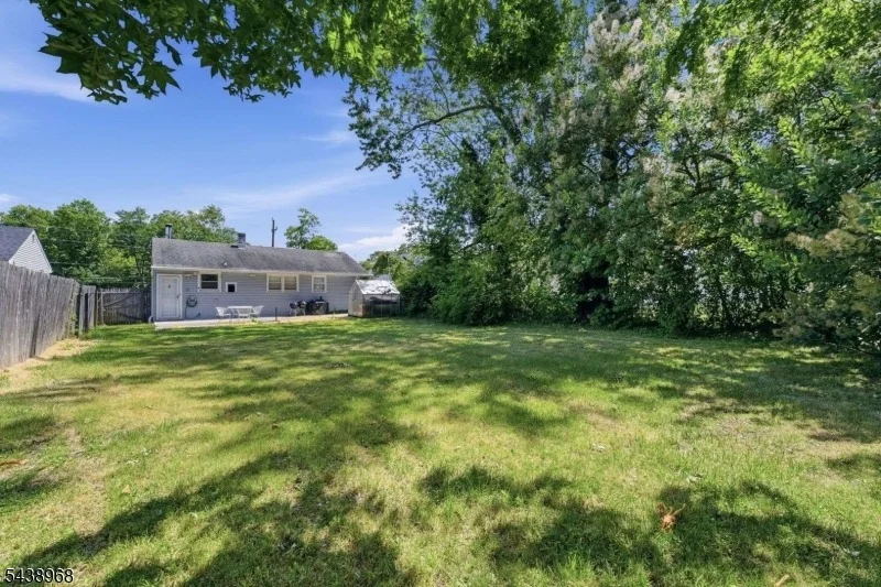 Photo of 1265 North Ave