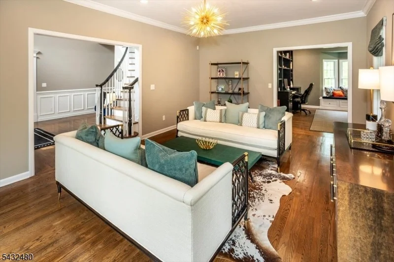Photo of 9 Edgewood Ter