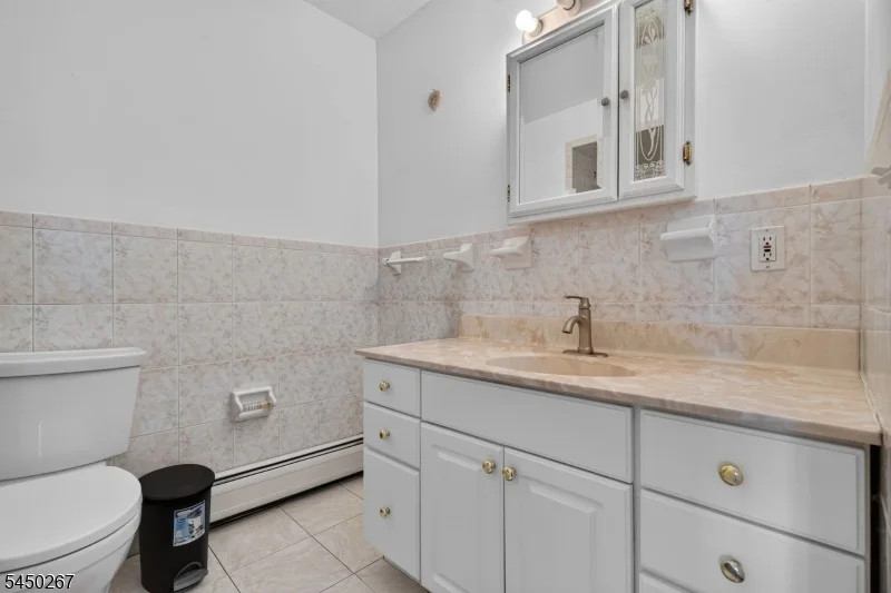 Photo of 81 Home Pl