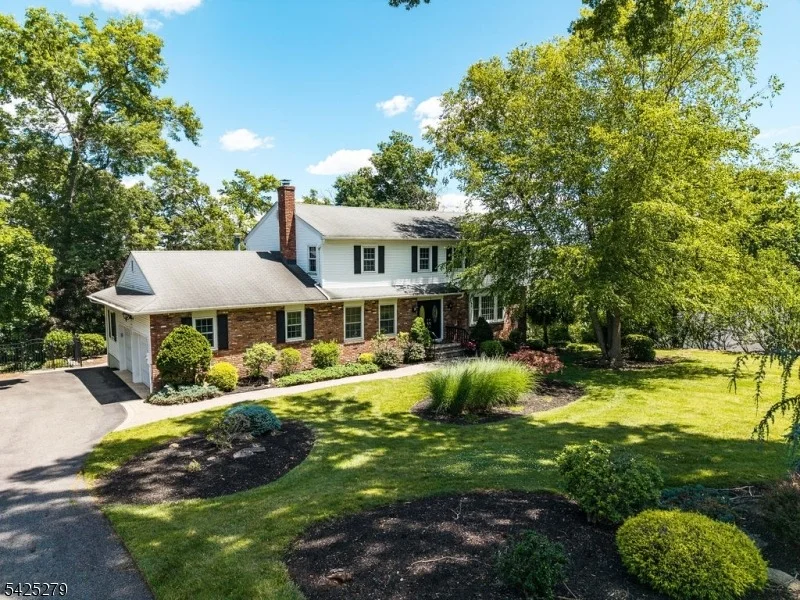 Photo of 10 Rockledge Ter