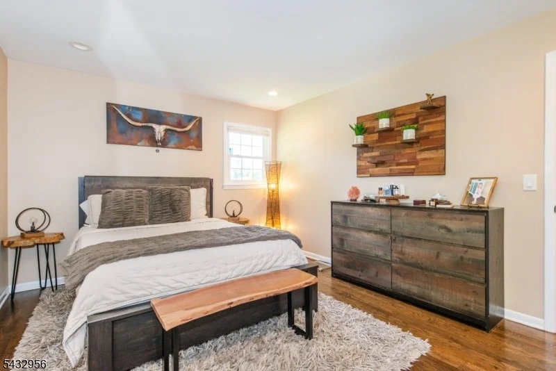Photo of 3 Knoll Rd