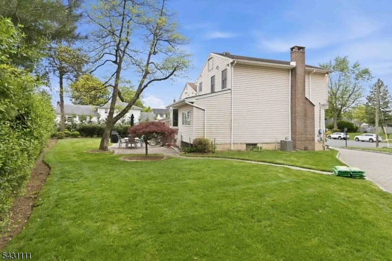 Photo of 7 Keith Pl