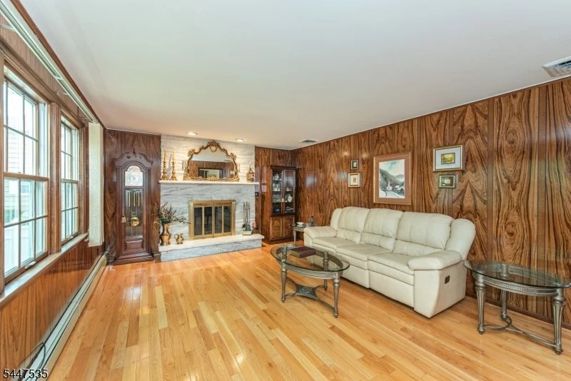Photo of 21 Bates Dr