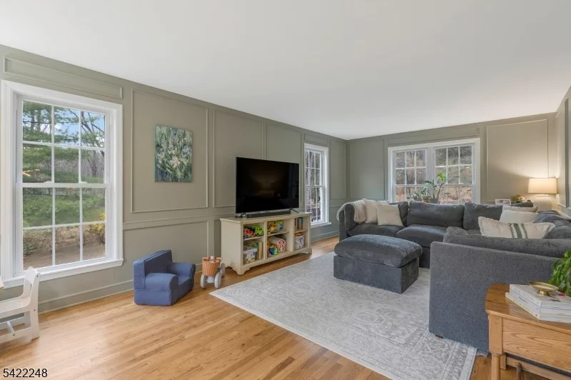 Photo of 66 Grayrock Rd