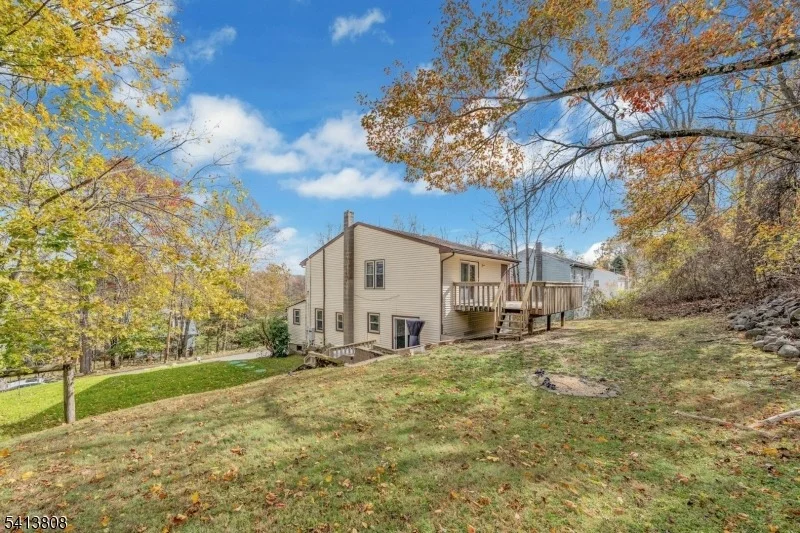 Photo of 39 Delaware Rd