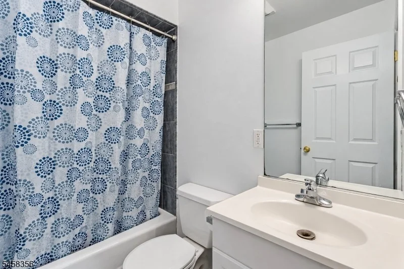 Photo of 64 Spring Valley Rd
