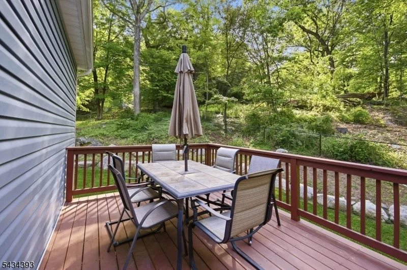 Photo of 461 Westbrook Rd