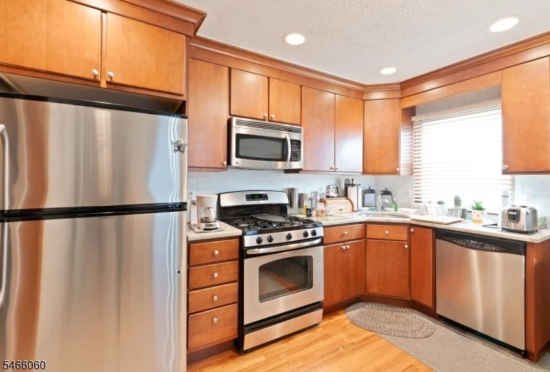 Photo of 439 Wheaton Rd