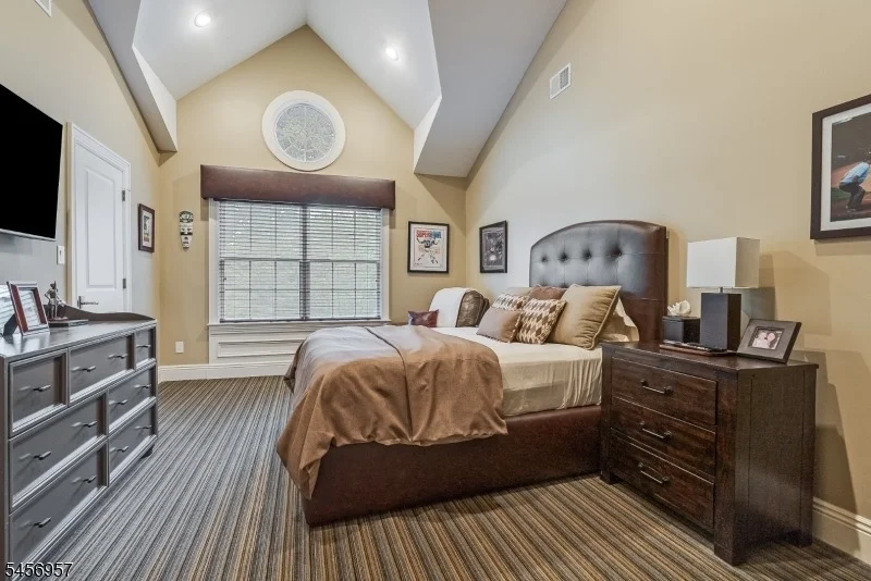 Photo of 2 Hobson Drive