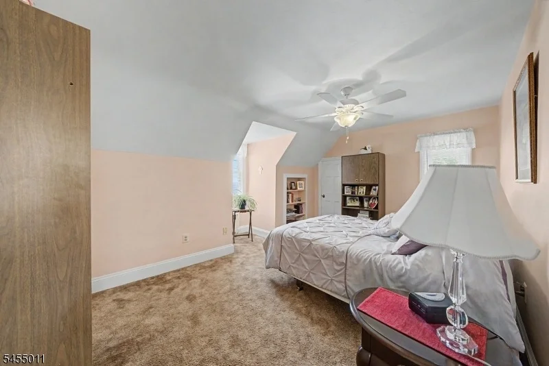 Photo of 98 Wiltop Rd