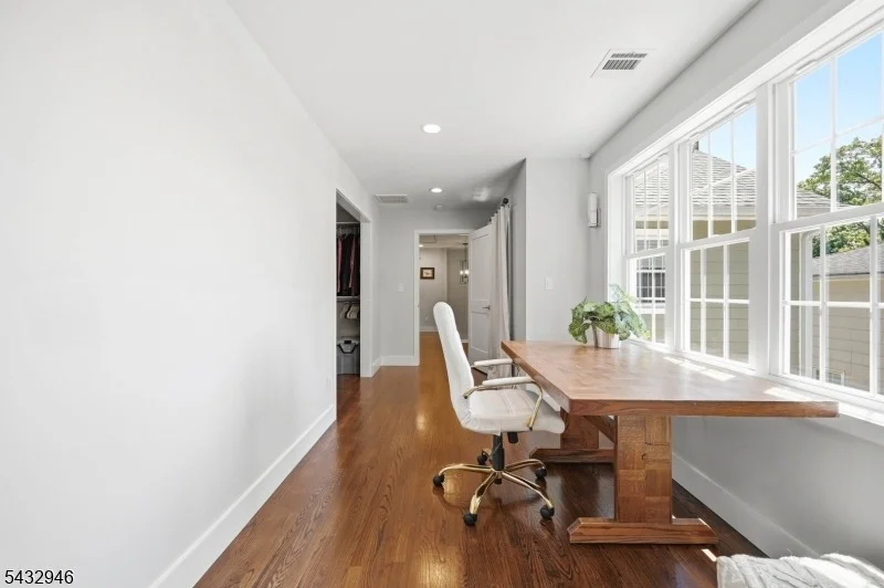 Photo of 3 Orient Way