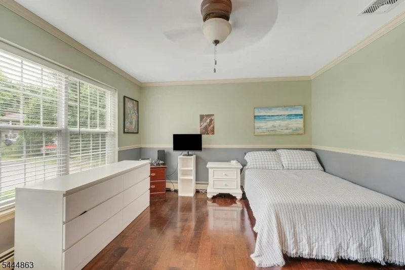 Photo of 16 Shephard Rd
