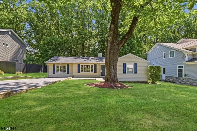 Photo of 51 Memory Ln