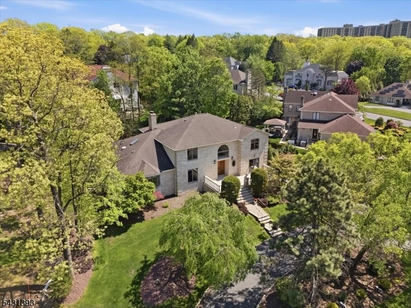 Photo of 70 Forest Hills Way