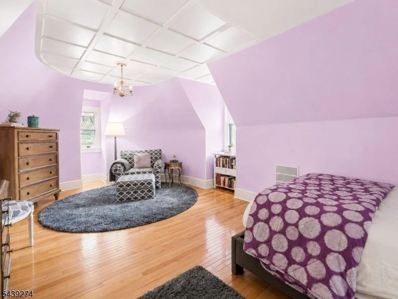 Photo of 230 Springfield Ave