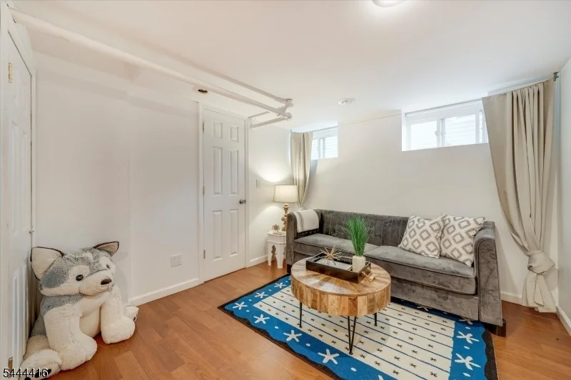Photo of 43 Pine St