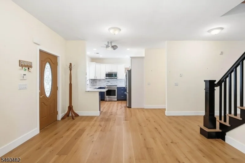 Photo of 212 Long Pond Rd