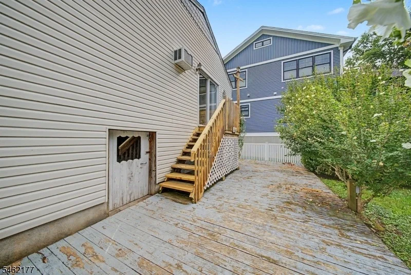 Photo of 13 SPRUCE PLACE