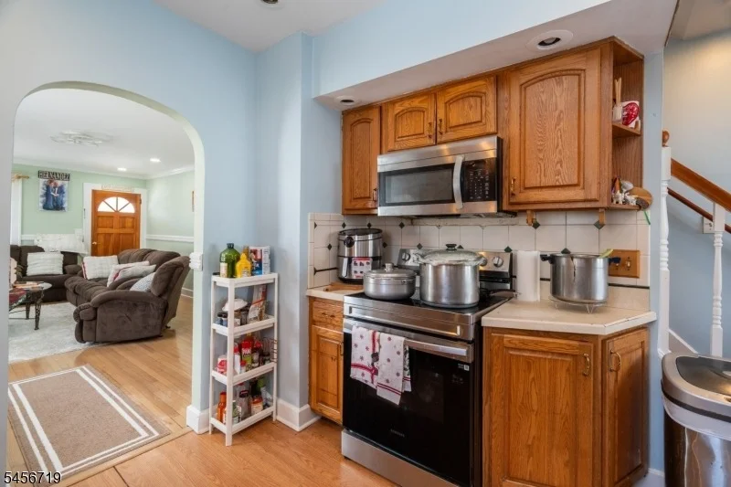 Photo of 18 Elycroft Ave