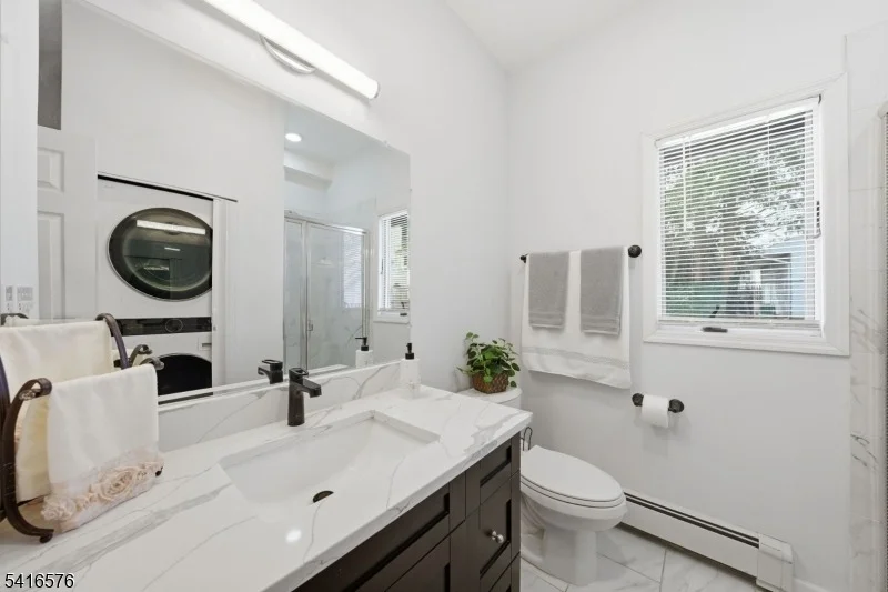 Photo of 270 Baldwin Ave