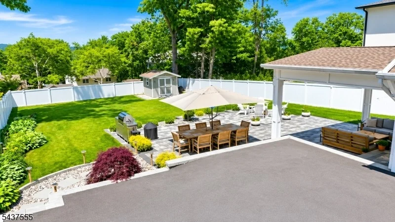Photo of 307 N Farview Ave