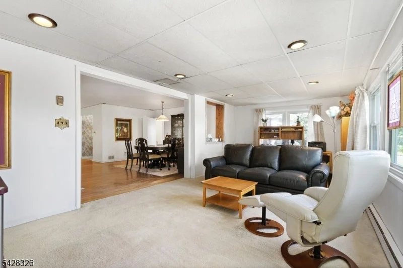 Photo of 26 Devon Dr