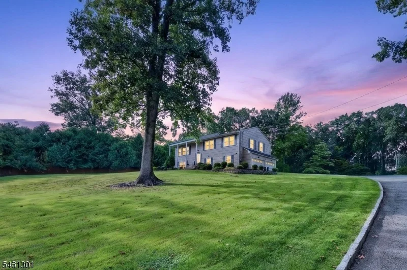 Photo of 3 Debby Ln