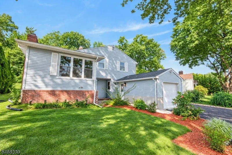 Photo of 280 Whippany Rd