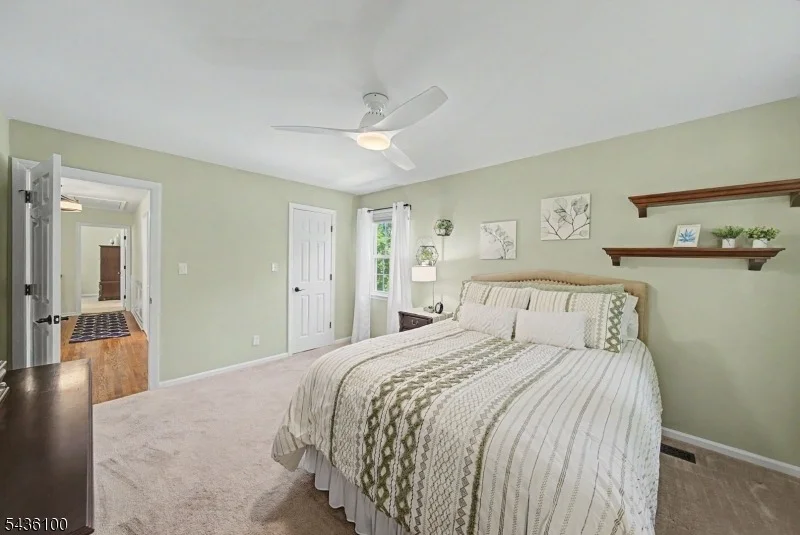 Photo of 13 MABRO DRIVE