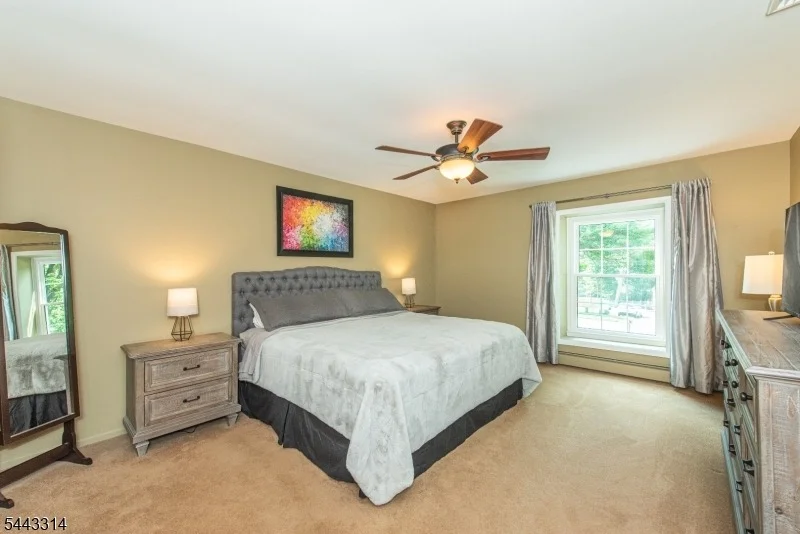 Photo of 37 Camelot Dr