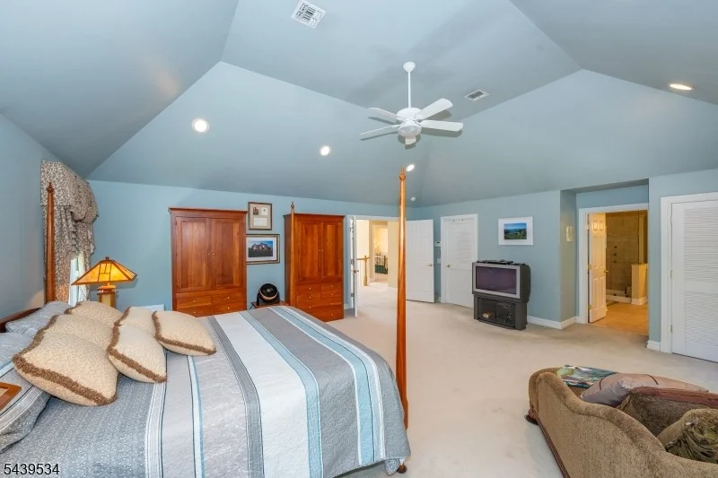 Photo of 9 Ralph Dr