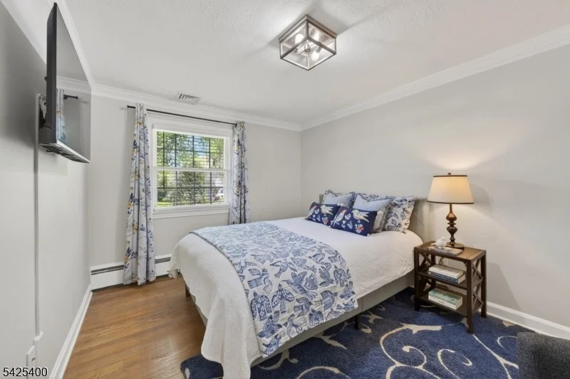 Photo of 28 Spring Ridge Dr