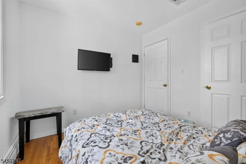 Photo of 81 Home Pl