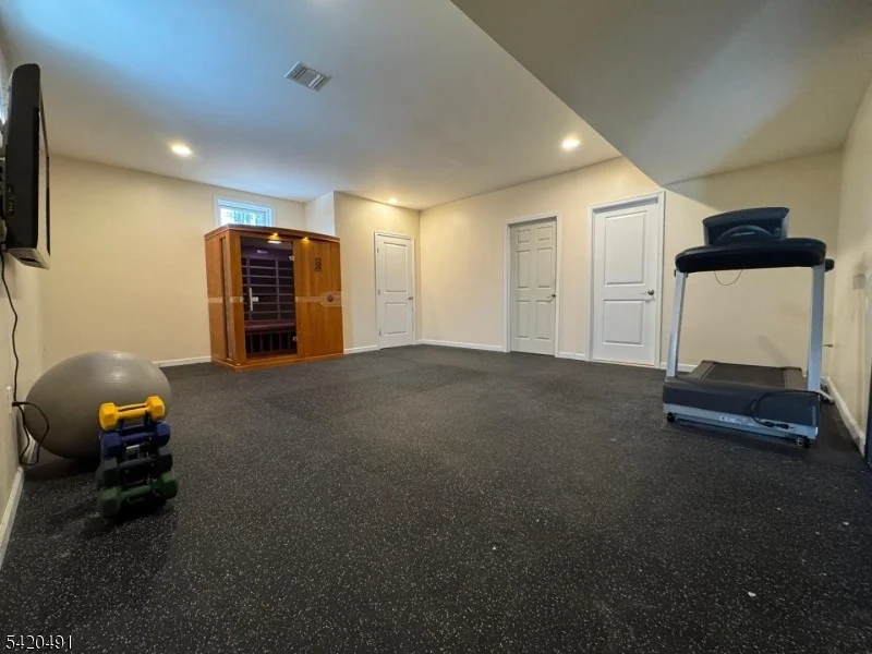Photo of 72 Hook Mountain Rd