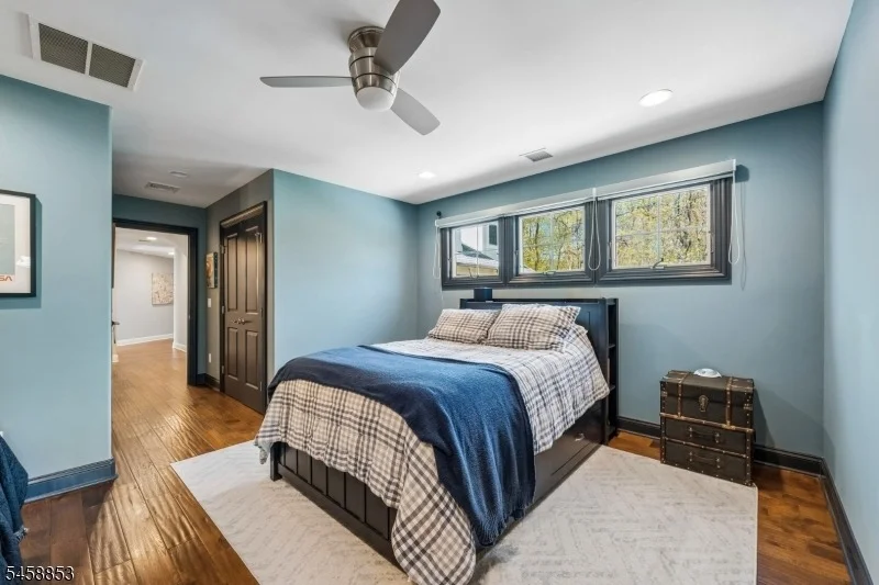 Photo of 20 Pheasant Ln