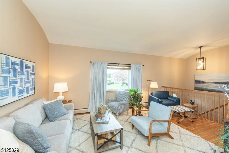 Photo of 12 Henry St