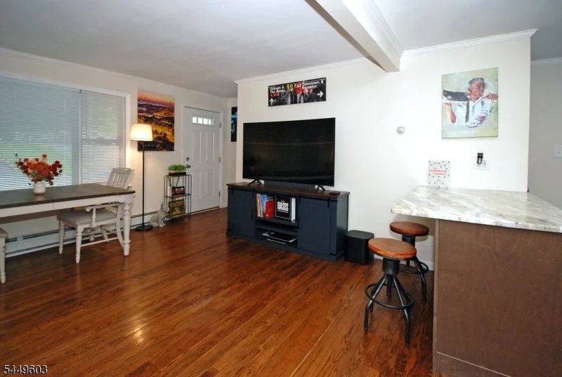Photo of 18 Tamarack Rd
