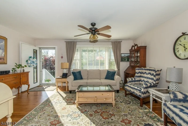 Photo of 540 Herrick Dr