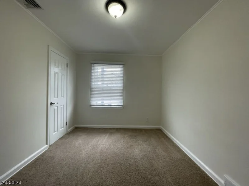 Photo of 1584 Walker Ave
